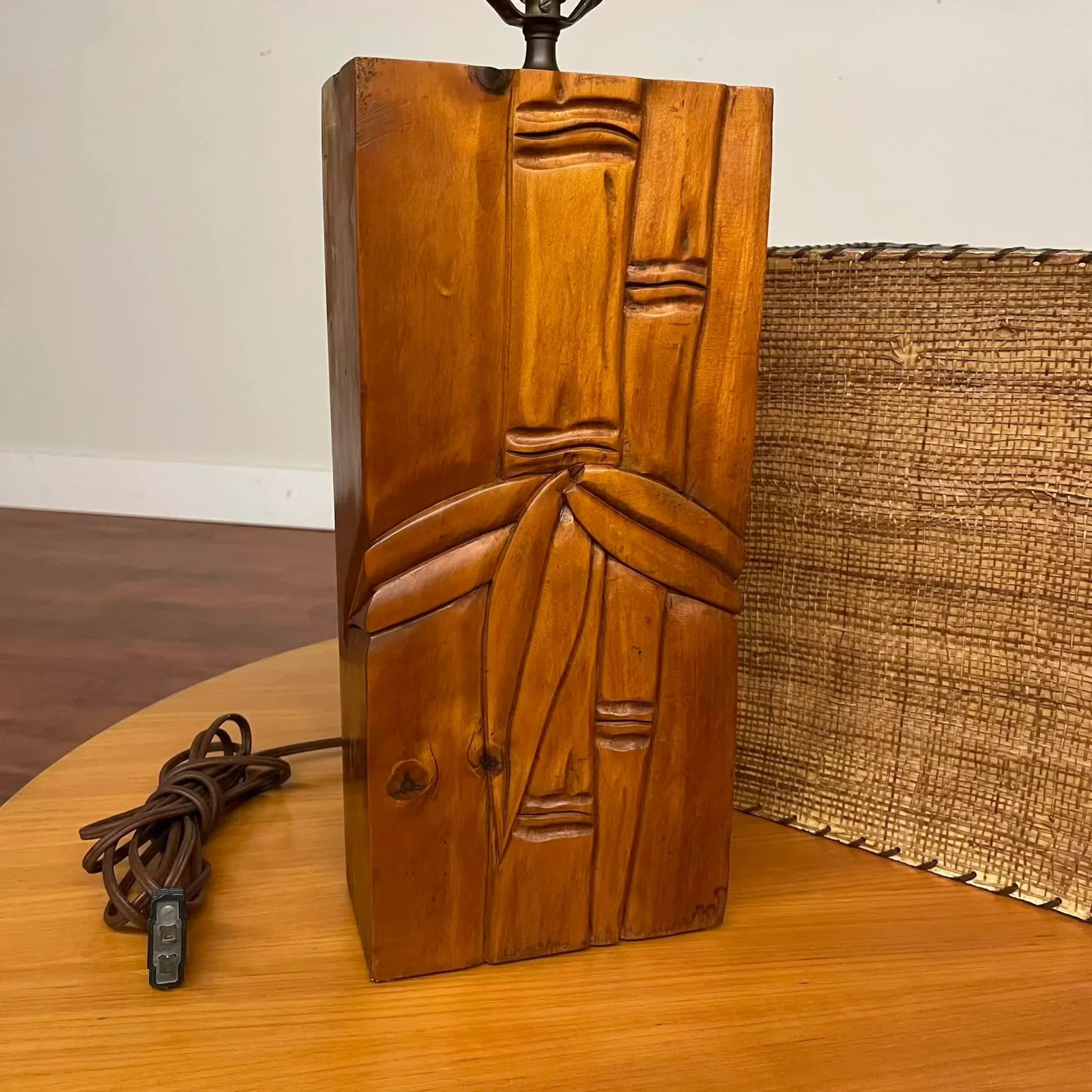 Mid-Century Carved Wood Table Lamp With Original Parchment & Cane Shade - 13