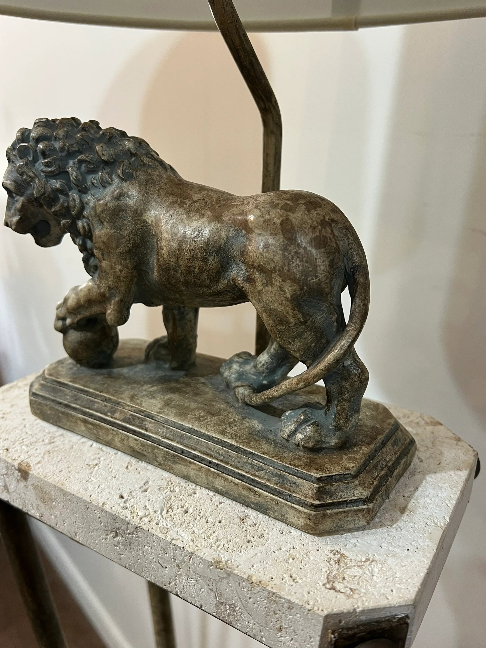 Mid Century Modern Floor Lamp Lion and Marble Motif - 4