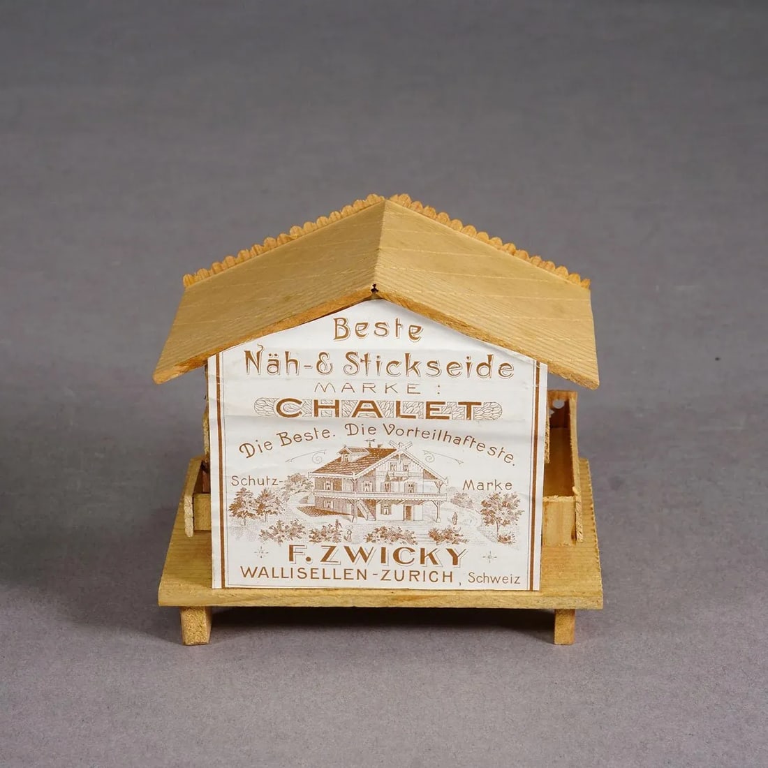Vintage Chalet Deluxe Sewing Keepsake Box, Switzerland Ca. 1950s - 3