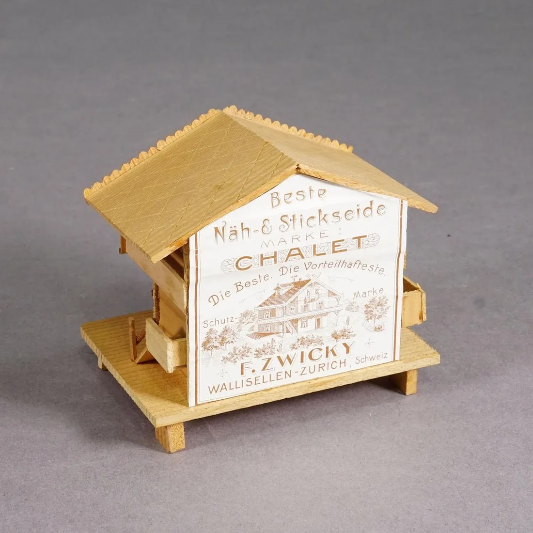 Vintage Chalet Deluxe Sewing Keepsake Box, Switzerland Ca. 1950s - 5