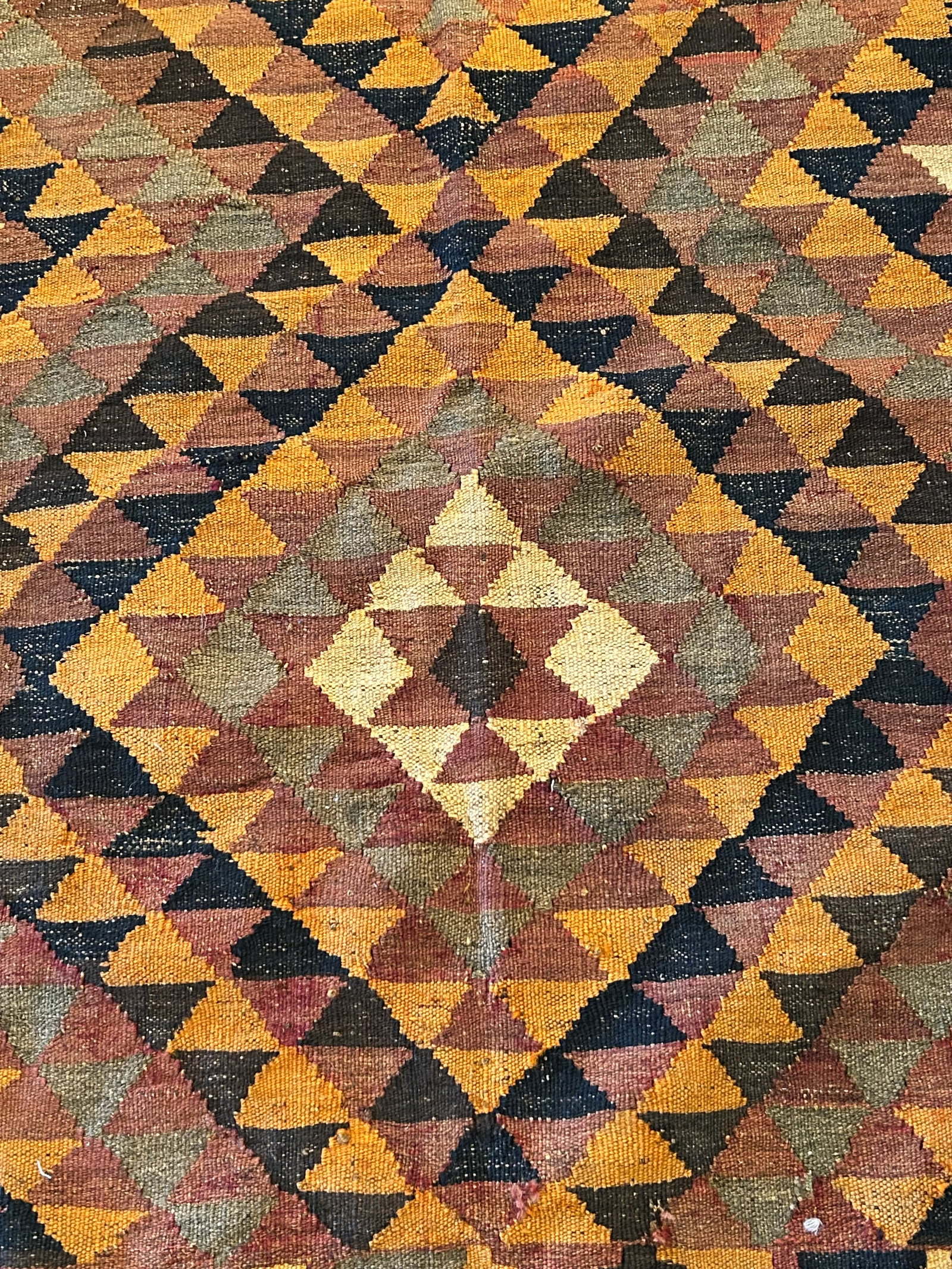 Vintage Turkish Kilim Rug in Oranges & Browns - 6