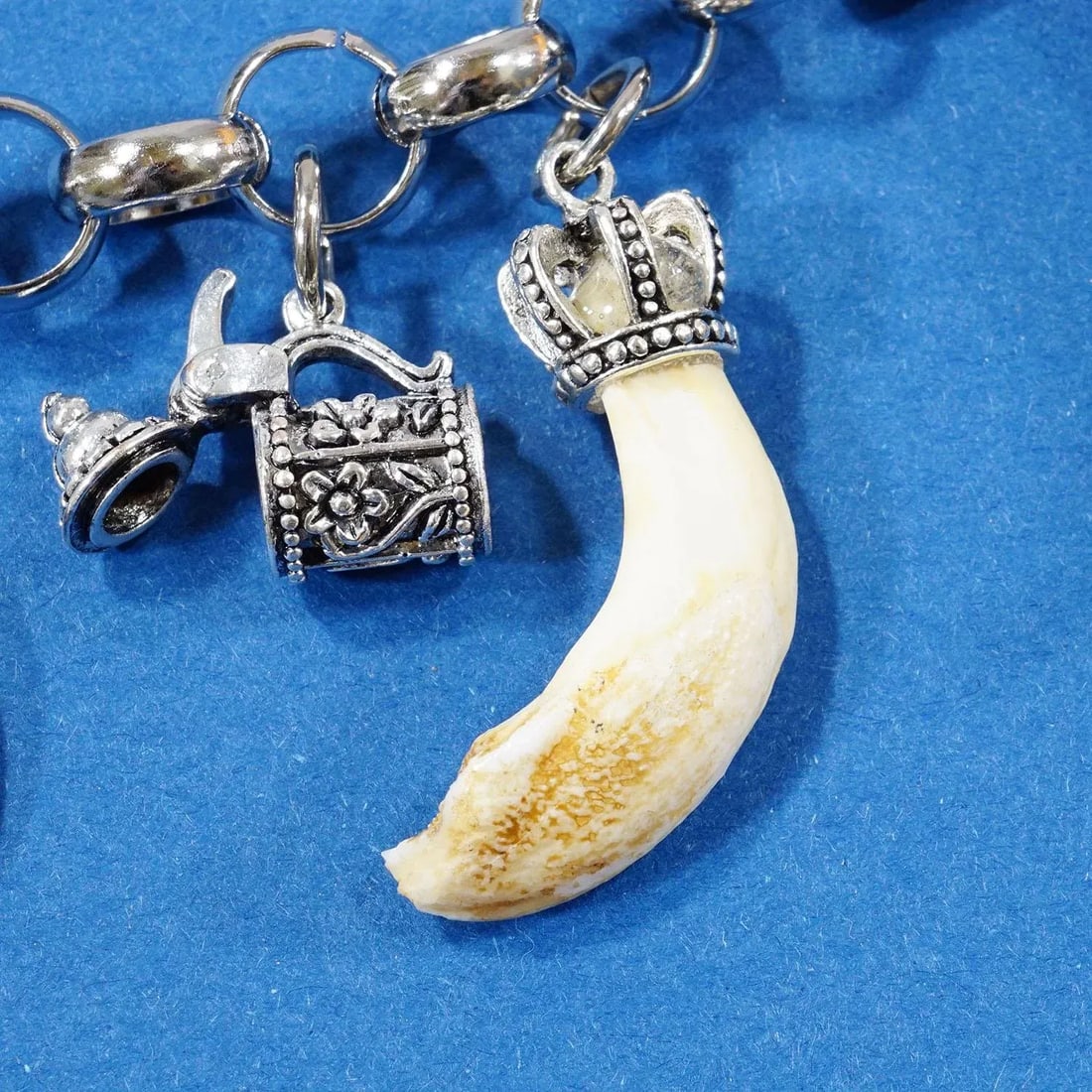 Vintage Bavarian Traditional Costume Jewelry Charivari With Hunting Pendants - 6
