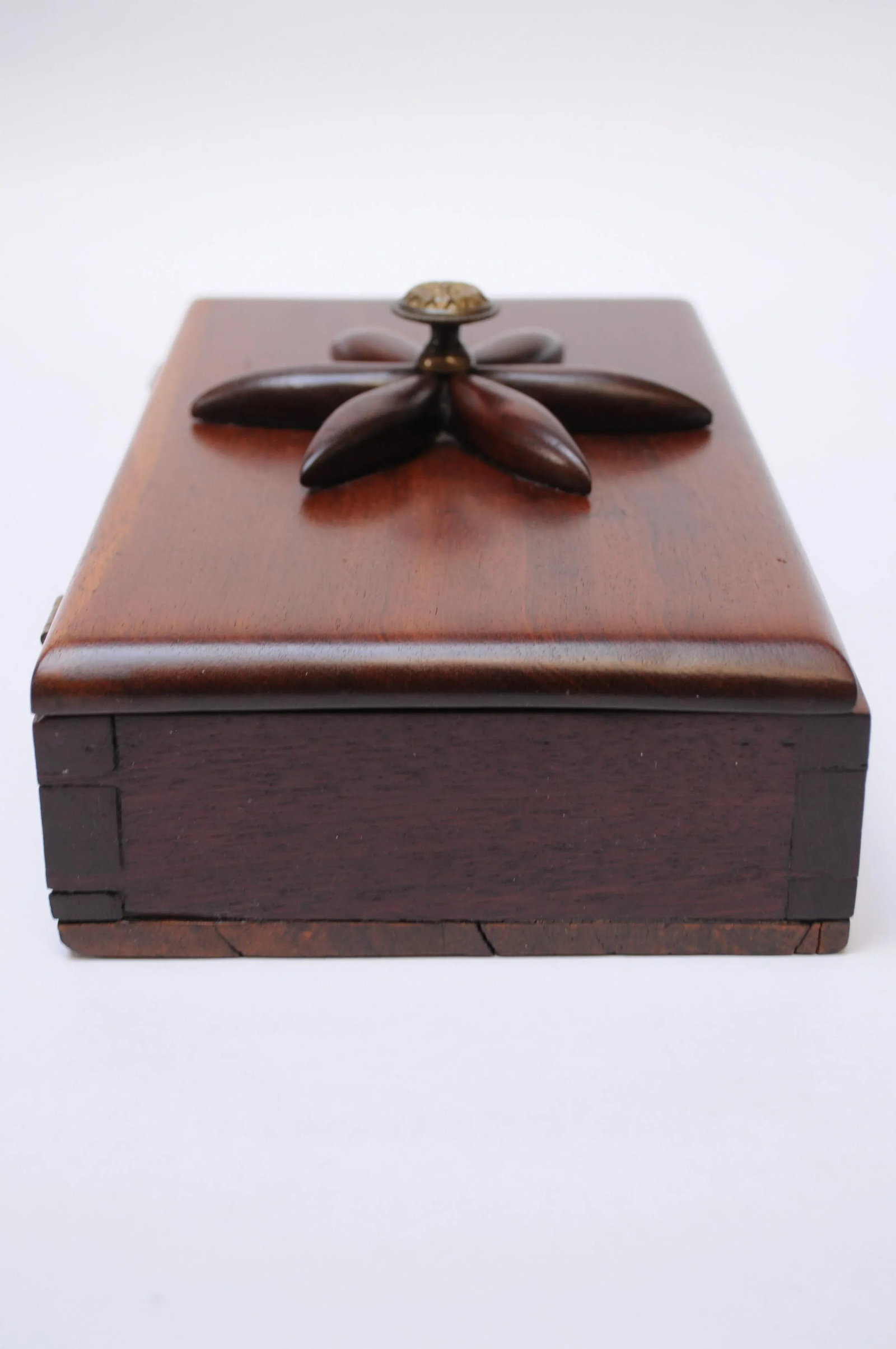 Late 19th Century Rosewood Jewelry Box / Keepsake Box With Flower Motif - 3