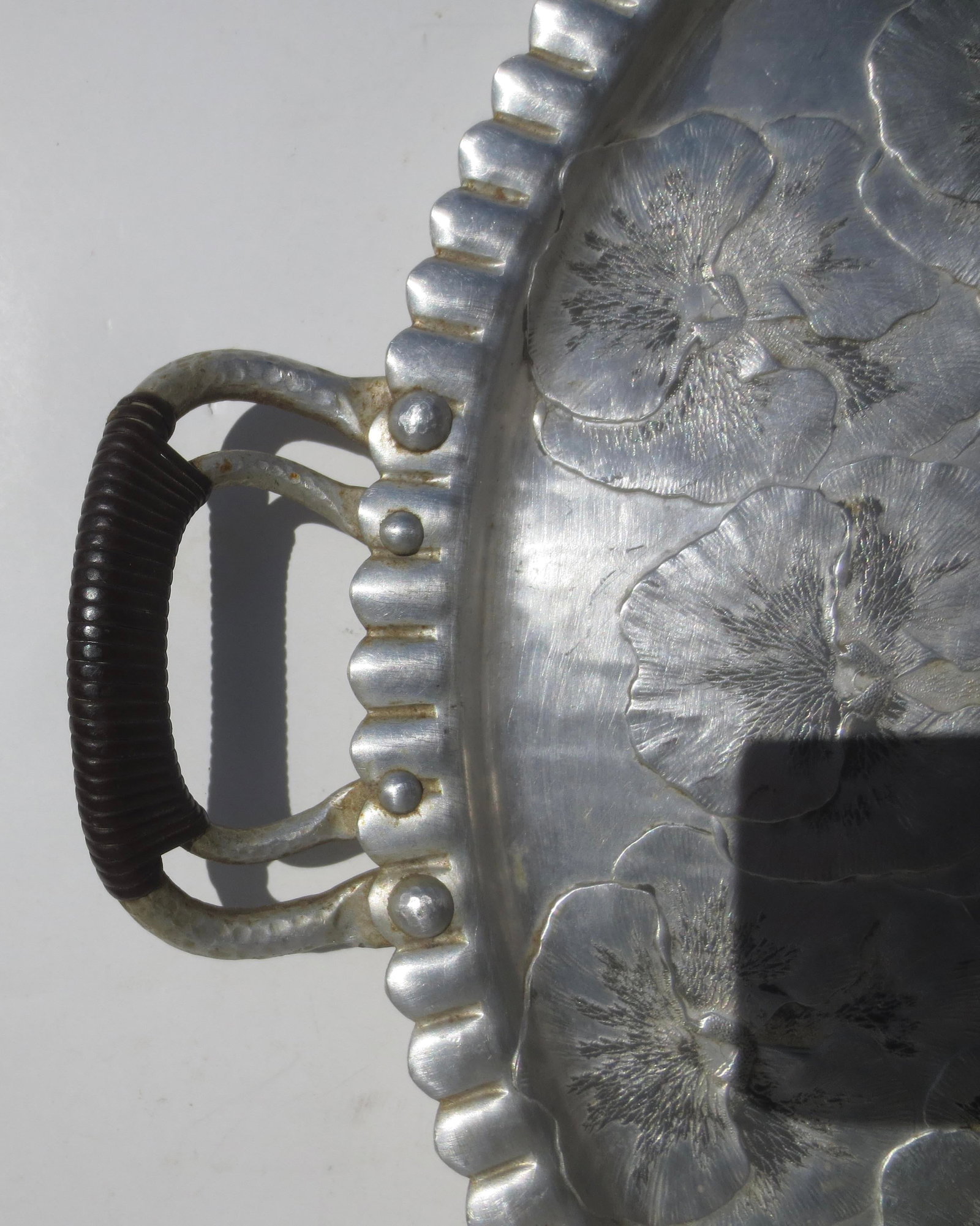Hand Made Alimunim Tray Circa 40s by Continental - 4