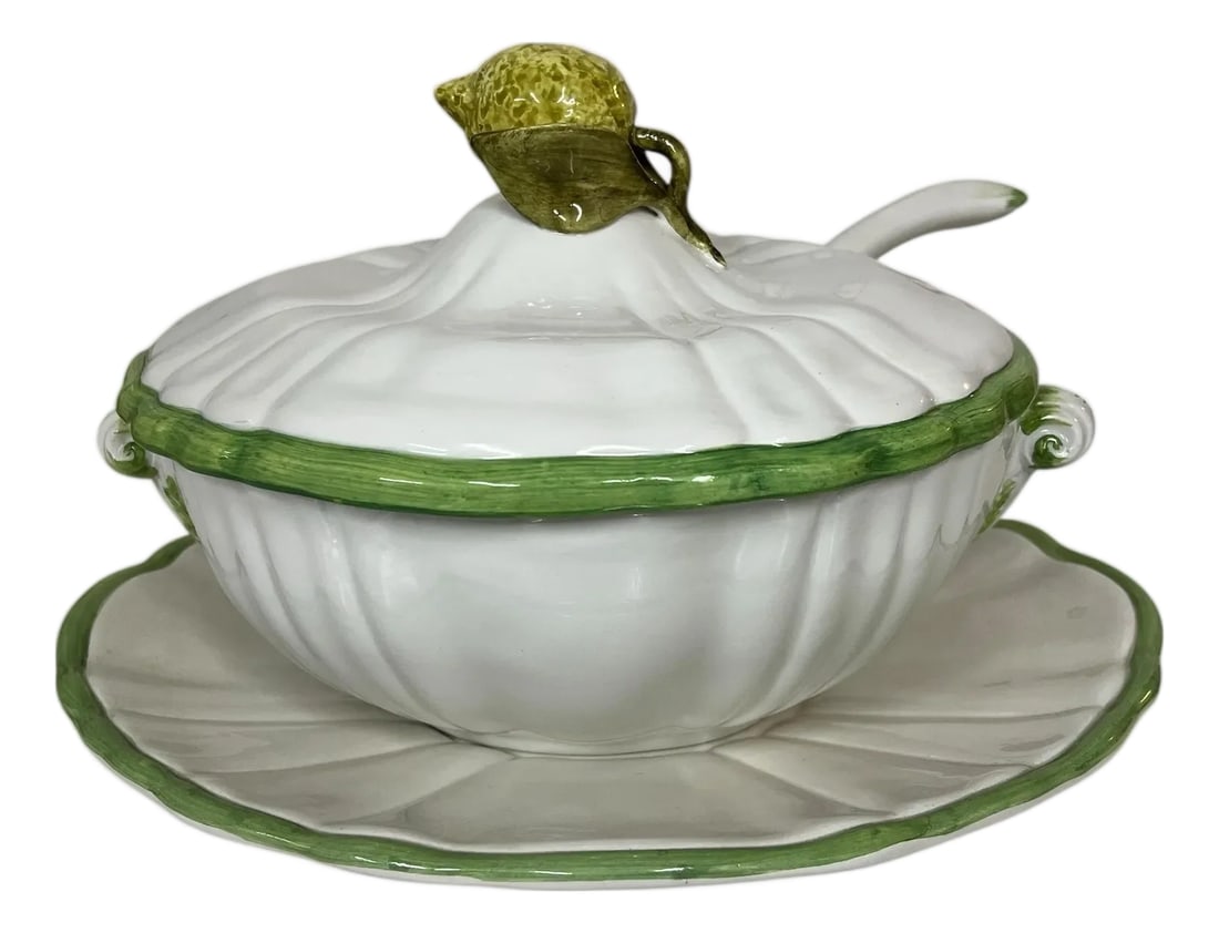 Vintage Italian Soup Tureen Lemon Finial and Underplate (1 of 5)