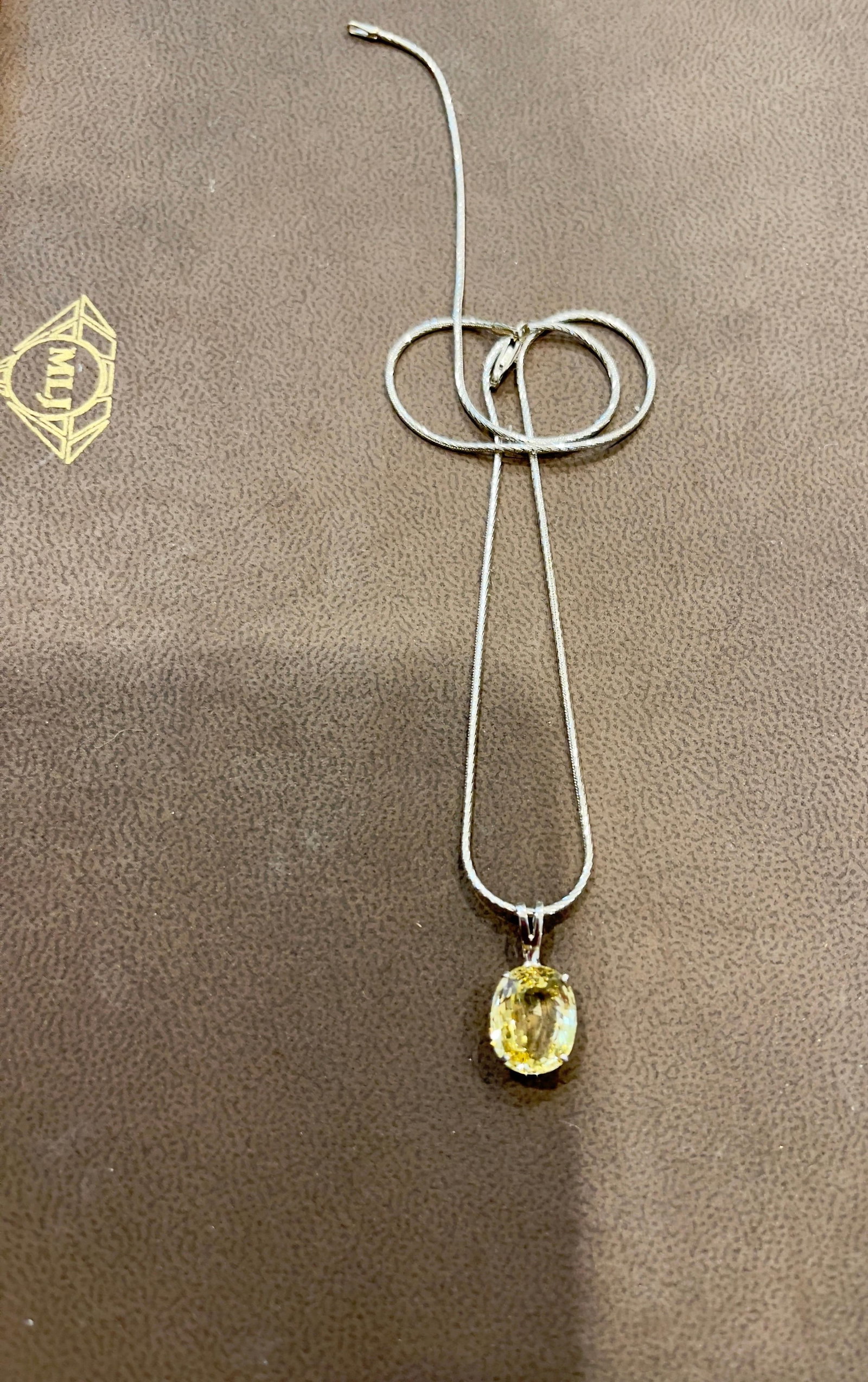 GIA Certified 5.56 Ct Natural Ceylon Yellow Sapphire Pendant Necklace white Gold - 13