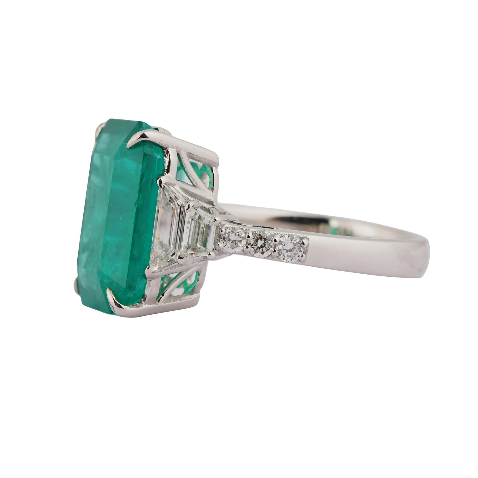 6.40 Ct Natural Zambian Emerald Cut Emerald diamond ring in 18k gold - 18