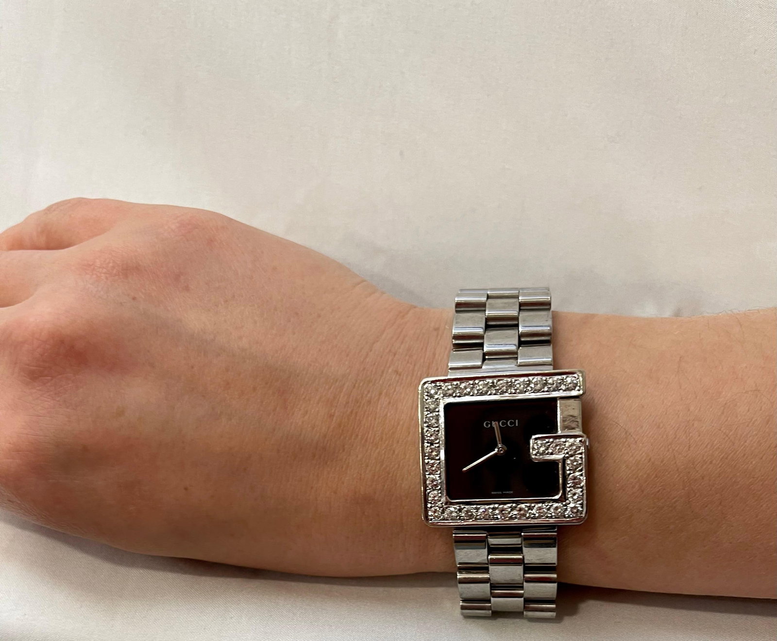 Gucci 100M Steel Rectangular Custom Diamond G-Bezel Black Dial Unisex Watch - 3