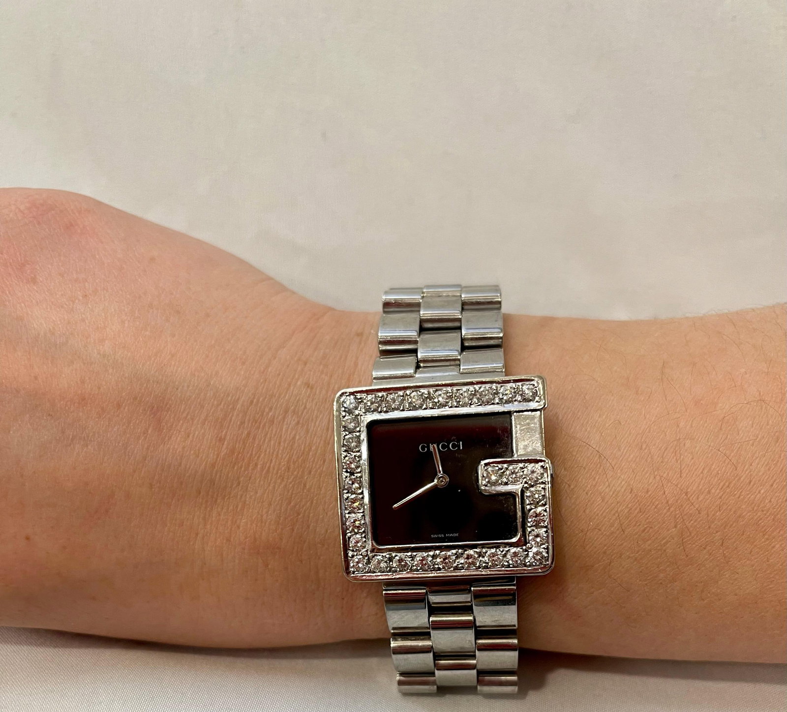 Gucci 100M Steel Rectangular Custom Diamond G-Bezel Black Dial Unisex Watch - 4