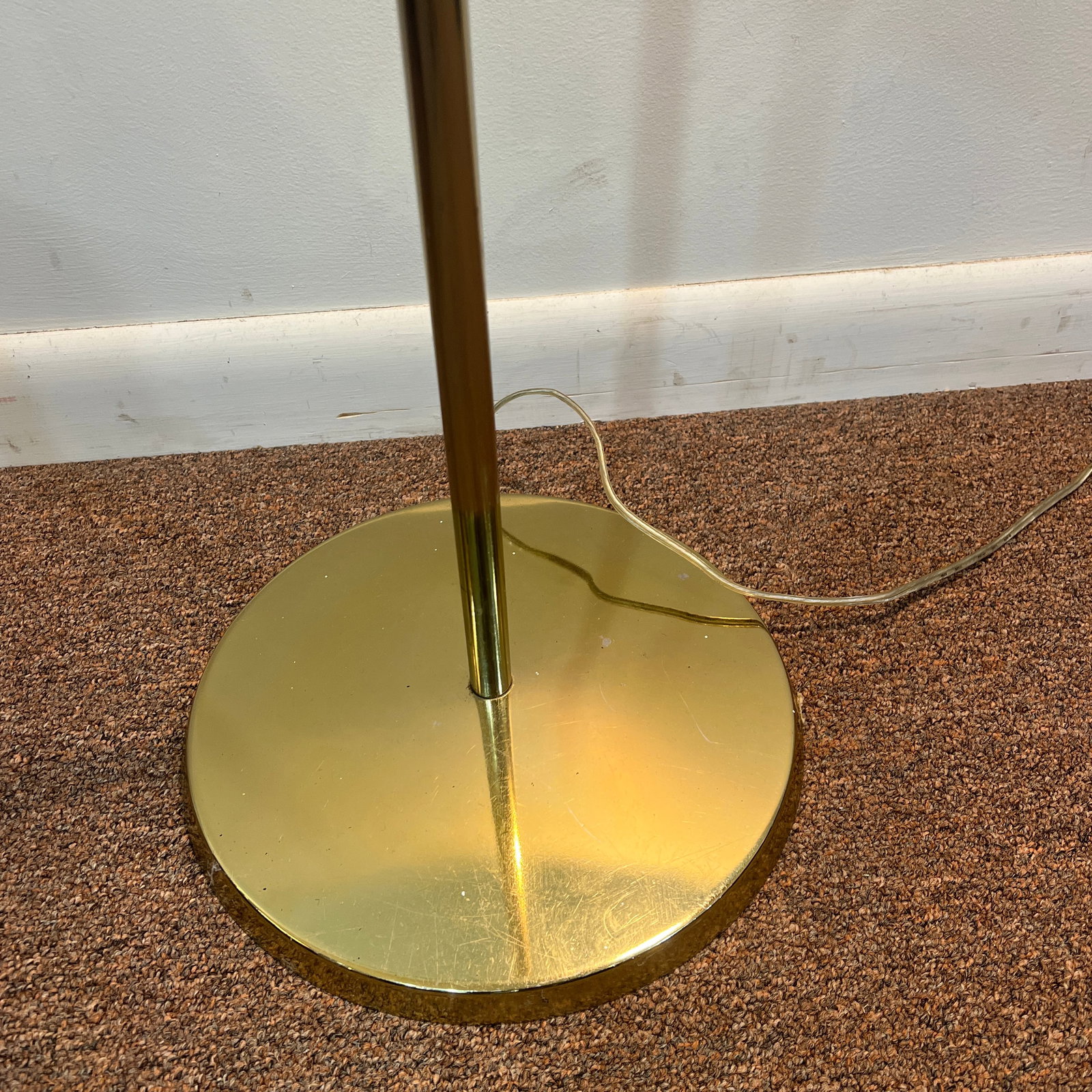 1970s Italian Ceramic Clam Shell Shade Tommaso Barbi Adjustable Brass Floor Lamp Set - 2