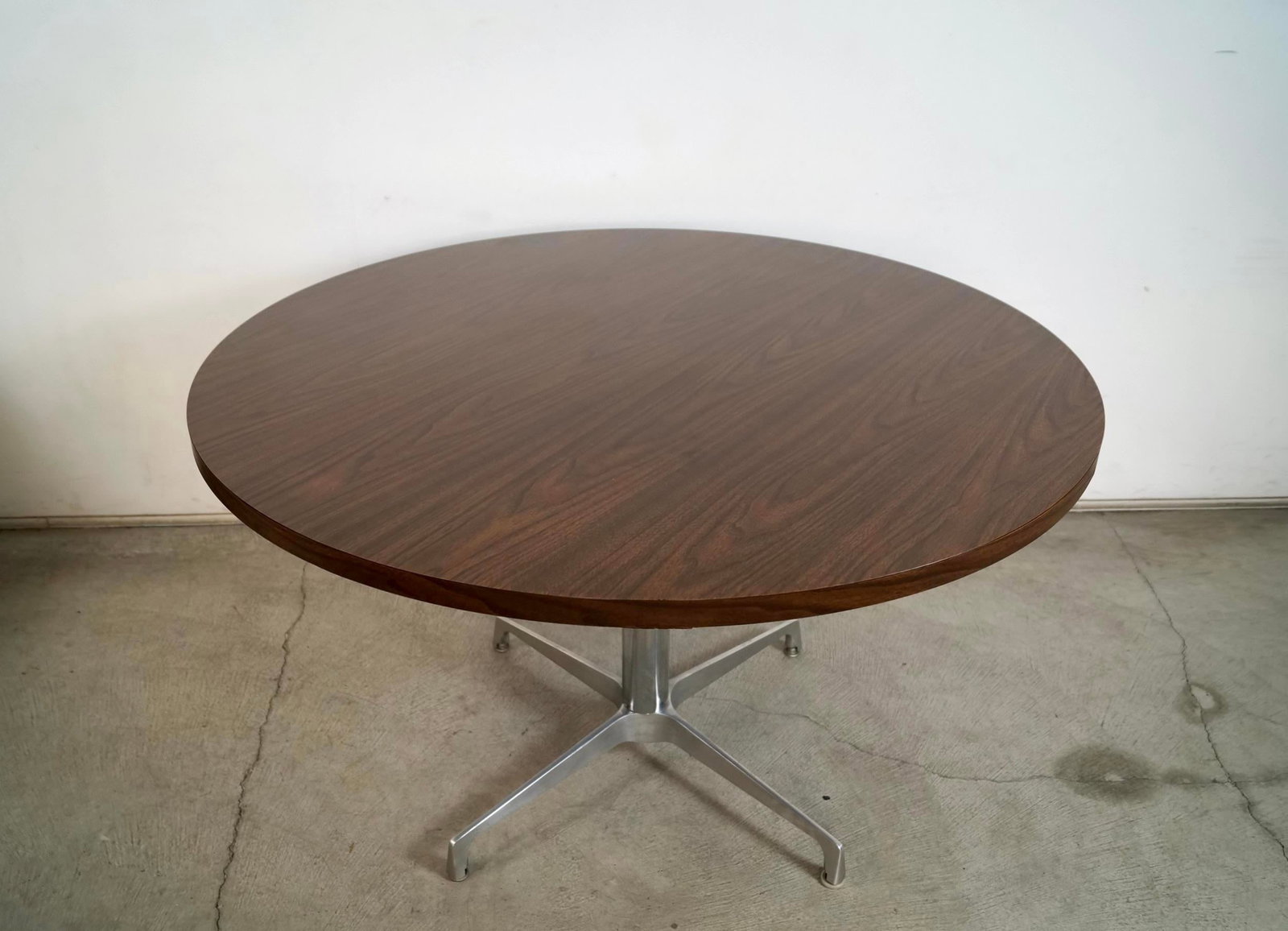 1960's Mid-Century Modern Herman Miller Style Dining Table - 2