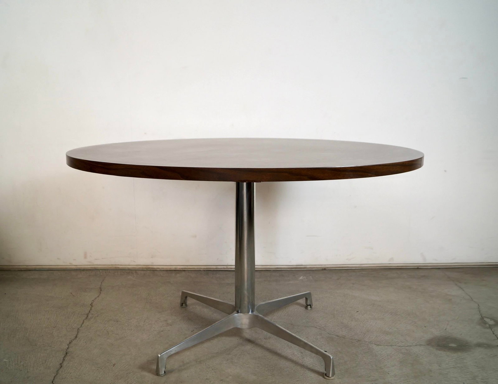1960's Mid-Century Modern Herman Miller Style Dining Table - 4