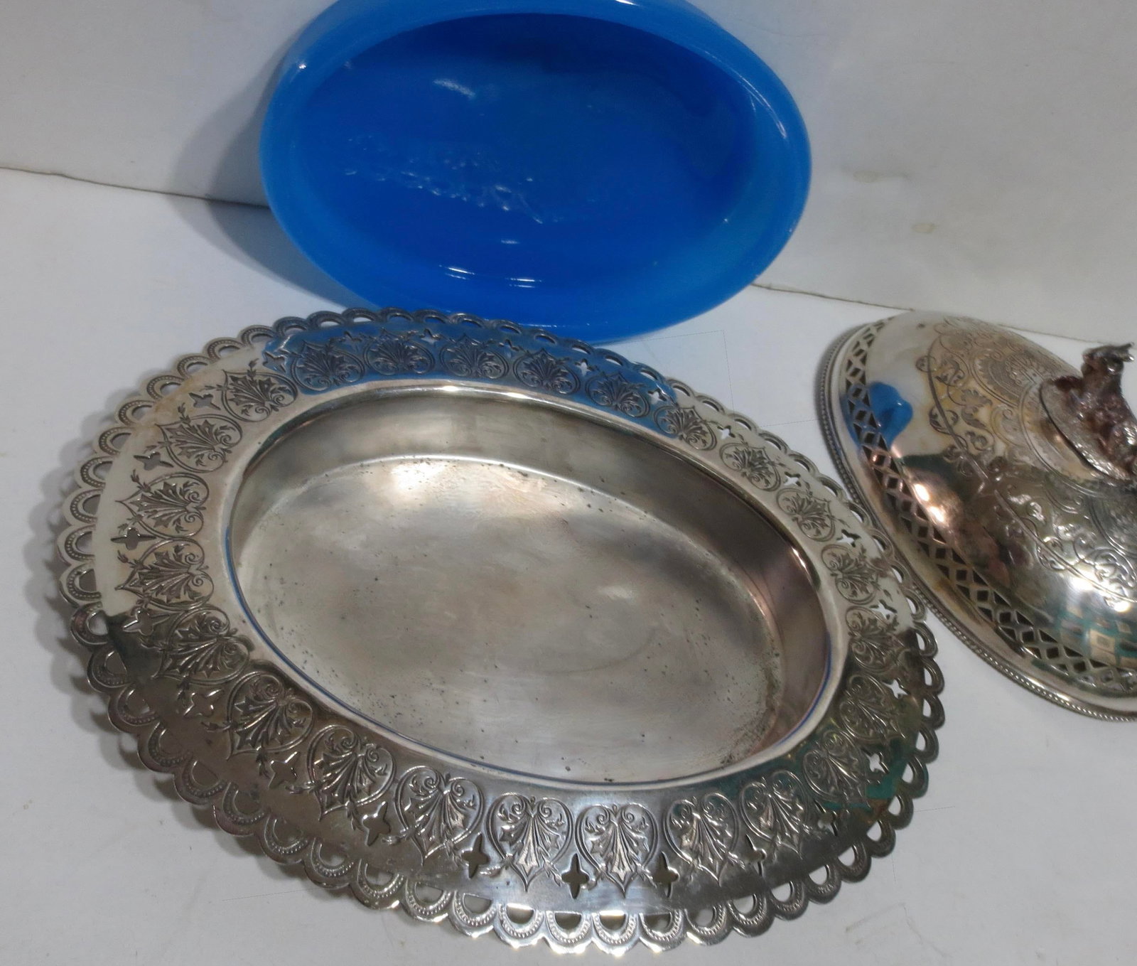 SilverPlate Butter Dish W. Blue Oplaine Liner Circa 1850s - 7