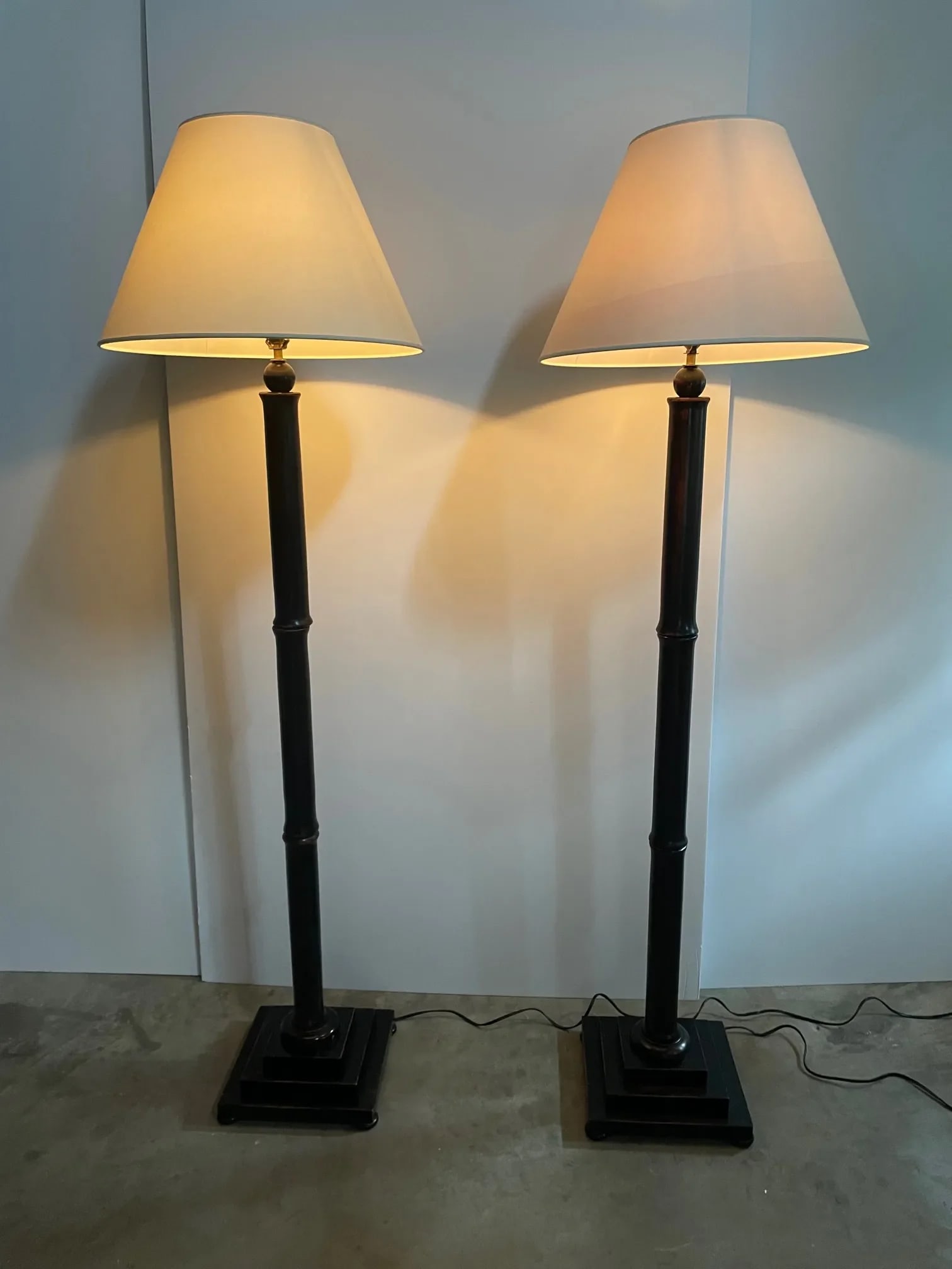 Faux Bamboo Wooden Floor Lamps With Black Finish -A Pair - 3