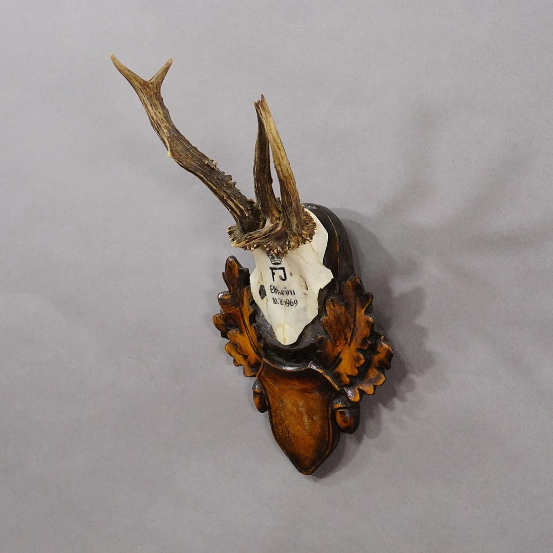 Red Deer Trophy by Franz Joseph, Prince of Thurn and Taxis, 1969 - 2