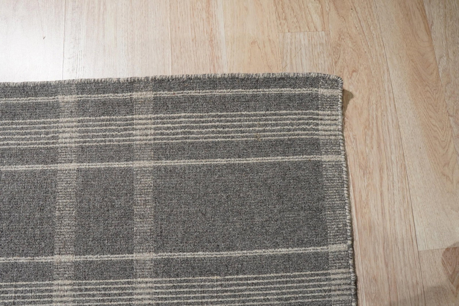 5x8 Graceful Quinn Gray Geometric Modern Flatweave Wool Carpet Rug - 8