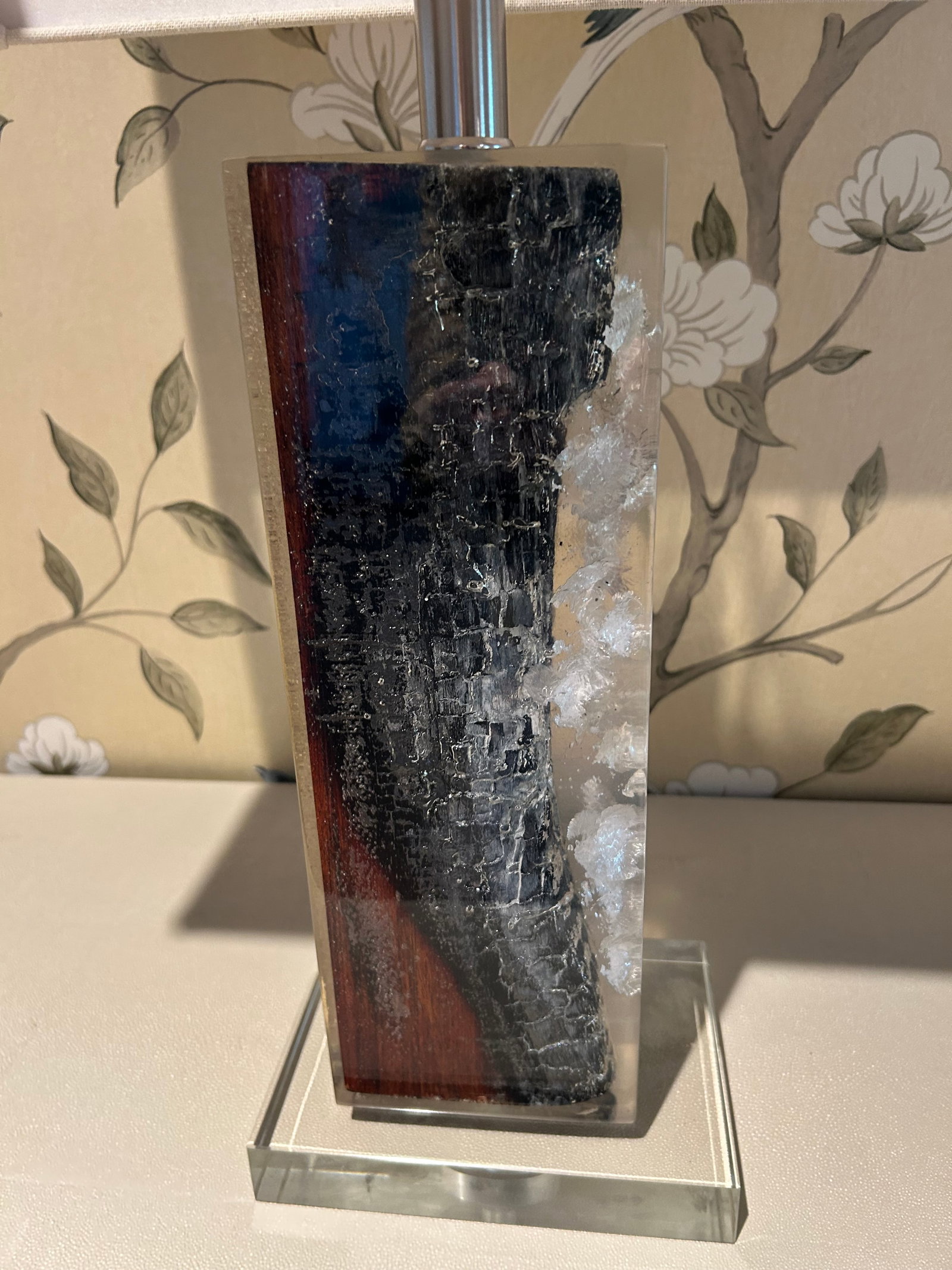 Lucite and Petrified Wood Table Lamps by Made Goods -a Pair - 3