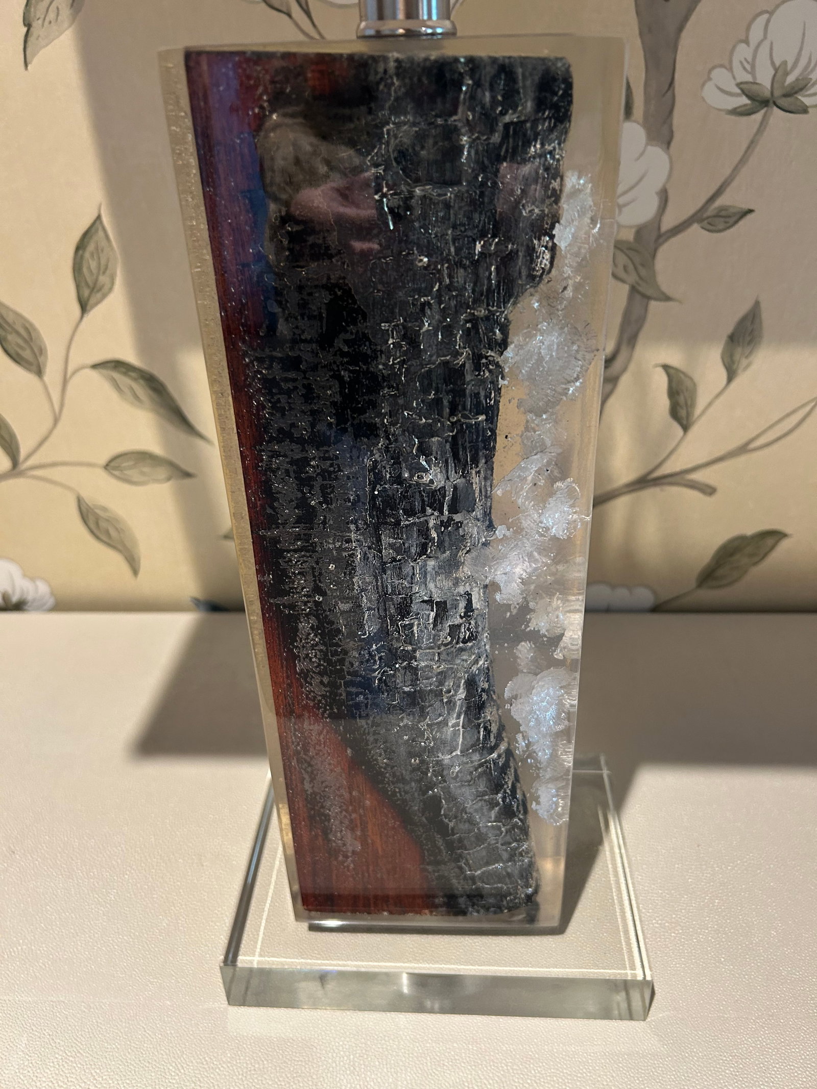 Lucite and Petrified Wood Table Lamps by Made Goods -a Pair - 5