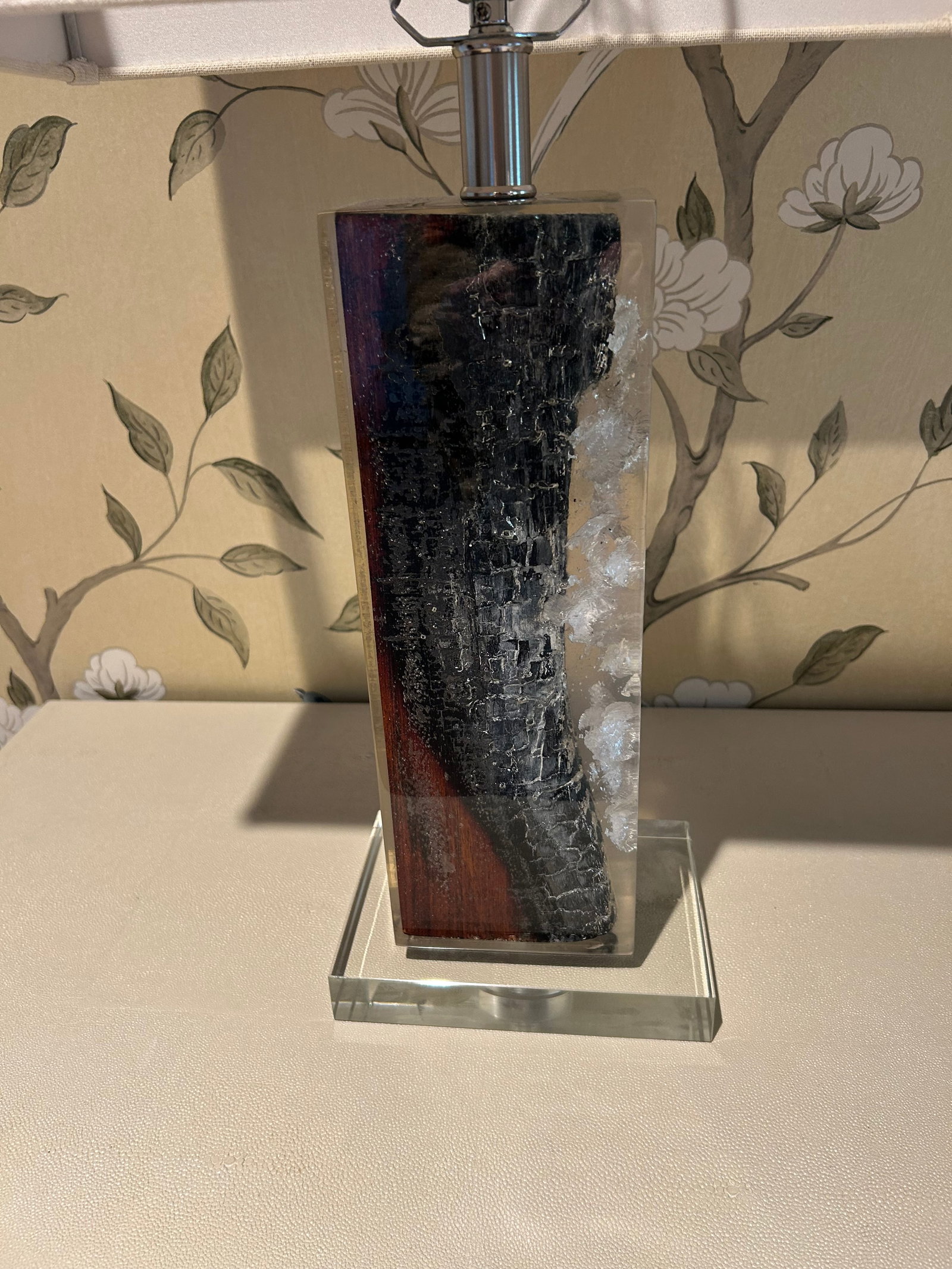 Lucite and Petrified Wood Table Lamps by Made Goods -a Pair - 7