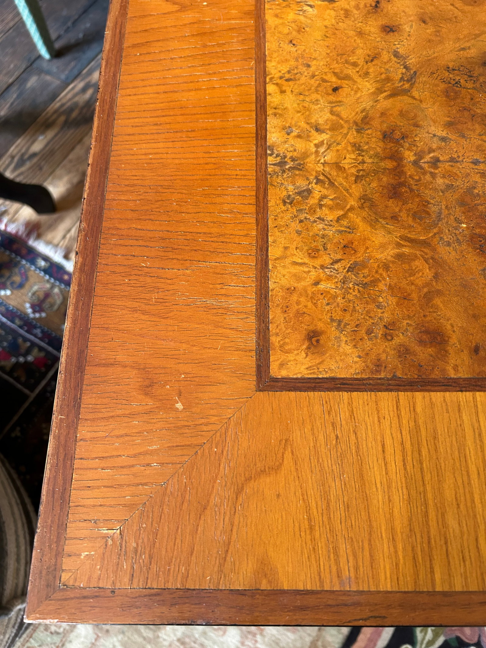 Handsome Vintage Burl and Inlaid Desk With Ebonized Base - 10