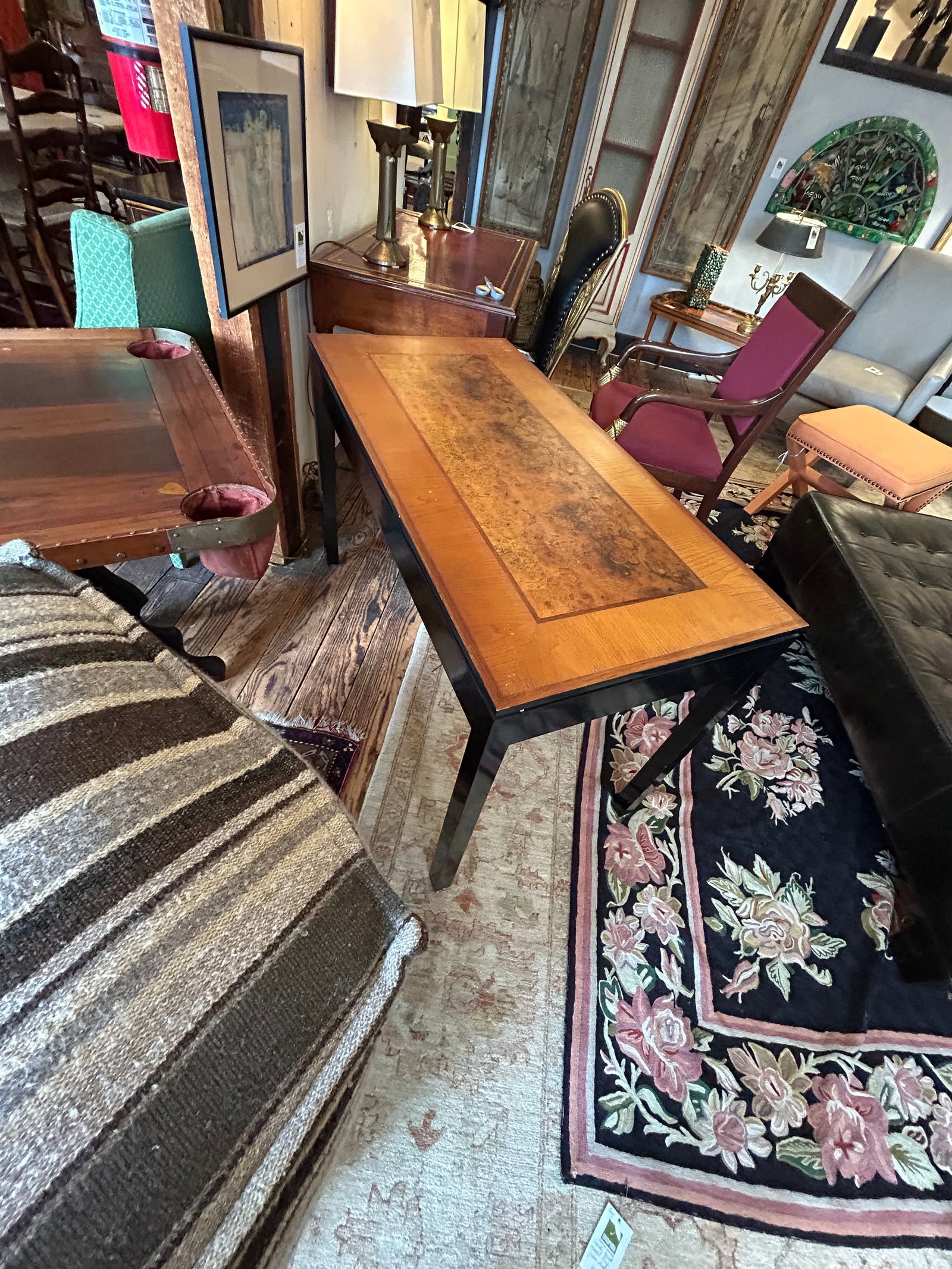 Handsome Vintage Burl and Inlaid Desk With Ebonized Base - 3
