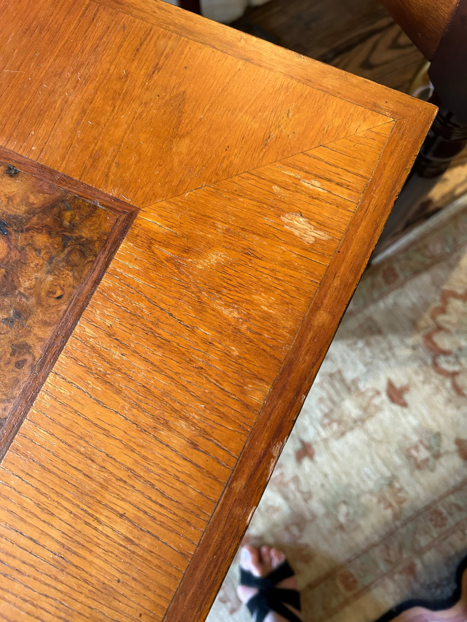 Handsome Vintage Burl and Inlaid Desk With Ebonized Base - 4