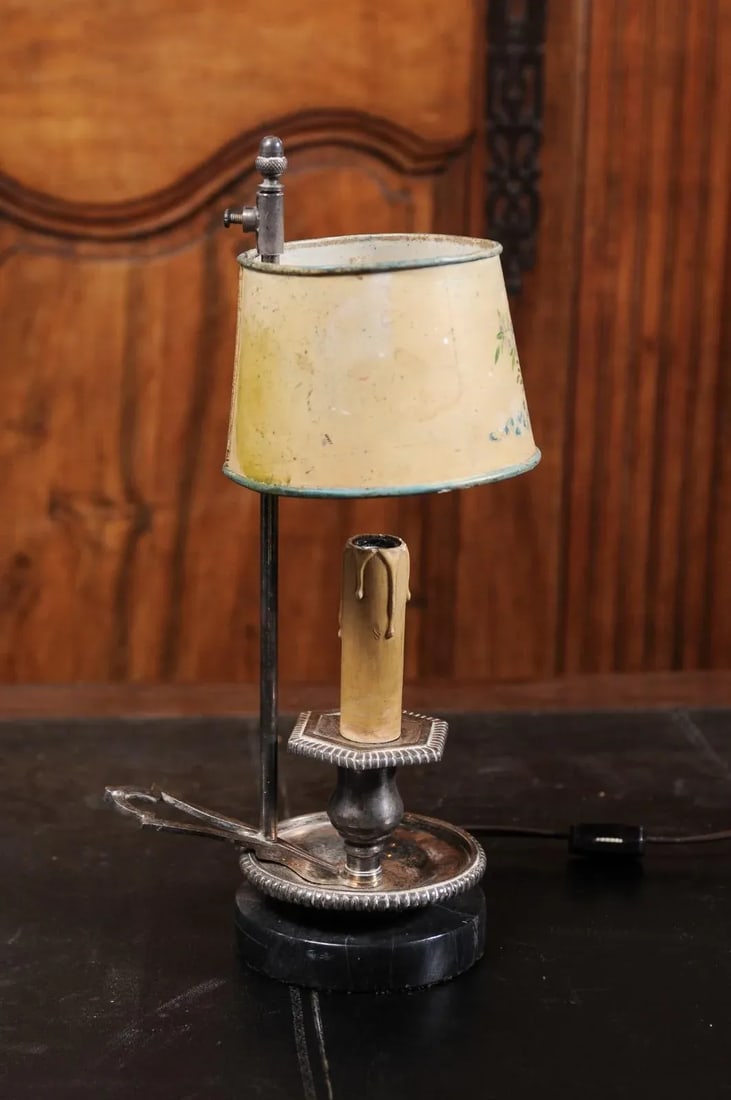 19th Century French Tole Lamp with Original Hand-Painted Floral Themed Shade - 10