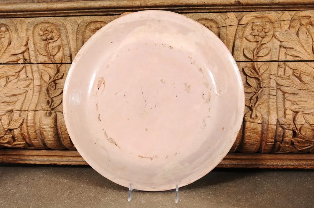 1910s Northern Italian Pottery Platter with Blue Deer Motif and Weathered Patina - 12