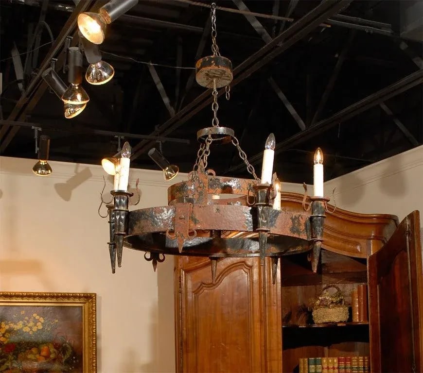 19th Century French Rusted Iron Six-Light Chandelier with Fleur De Lys Motifs - 2