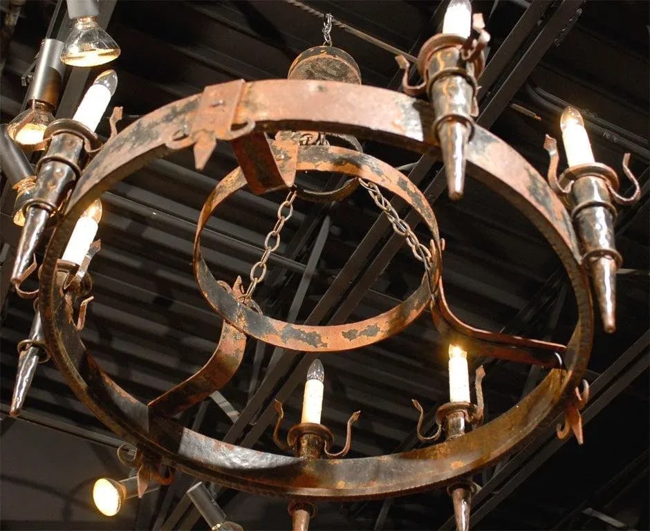 19th Century French Rusted Iron Six-Light Chandelier with Fleur De Lys Motifs - 8