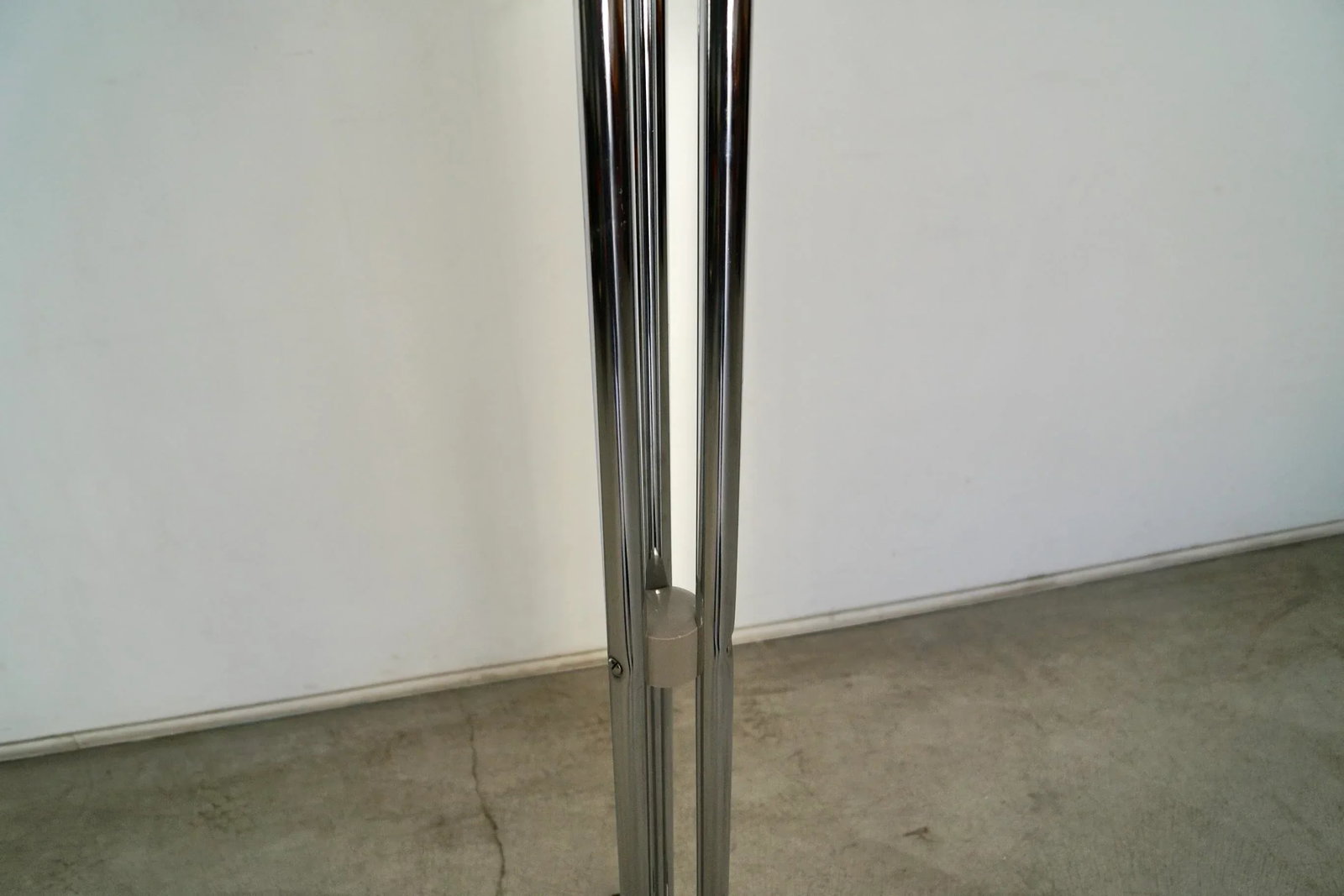 1940's Art Deco Chrome Coat Rack - 8