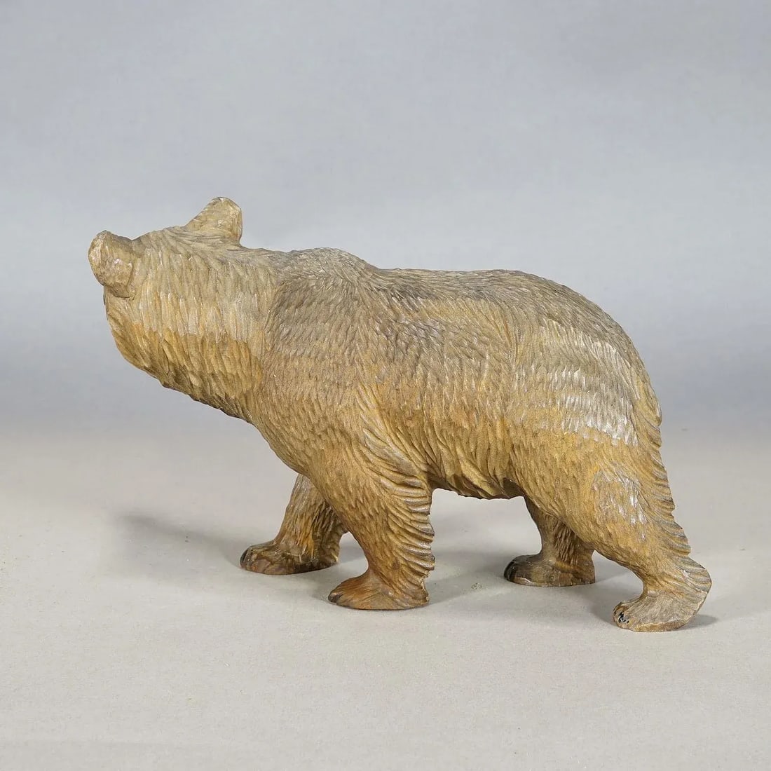 Vintage Wooden Walking Bear Handcarved in Brienz Ca. 1930s - 3