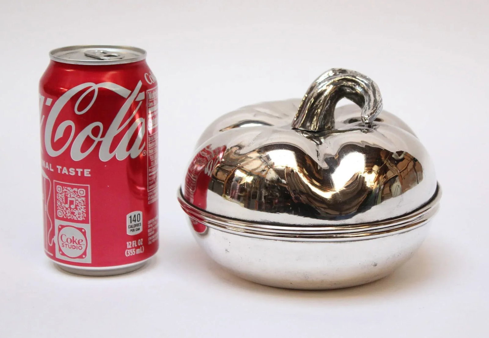 Vintage Italian Silver-Plated "Pumpkin" Lidded Serving/Candy Dish - 4