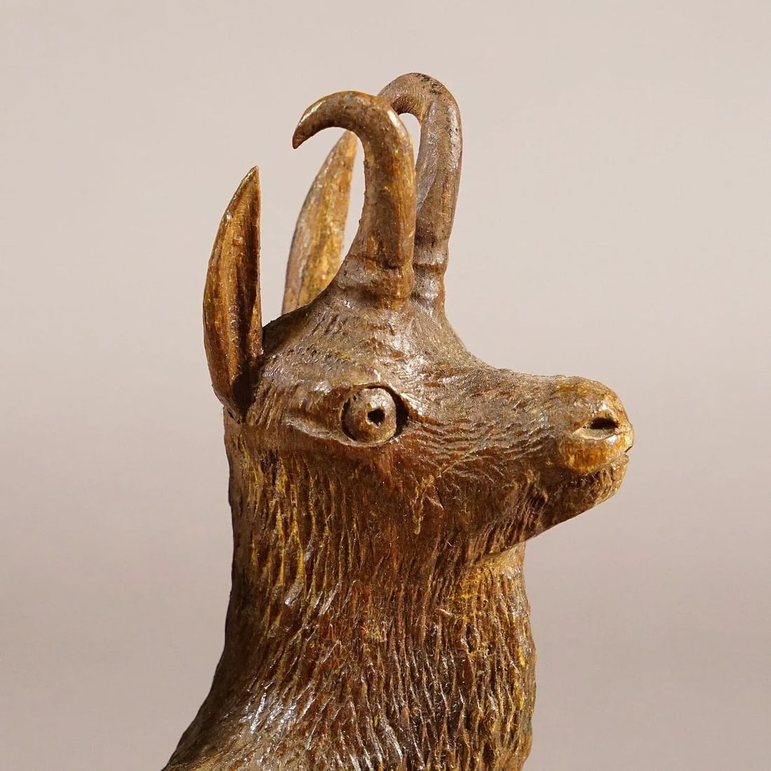 Finely Carved Wood Chamois Brienz, Switzerland Ca. 1900 - 5