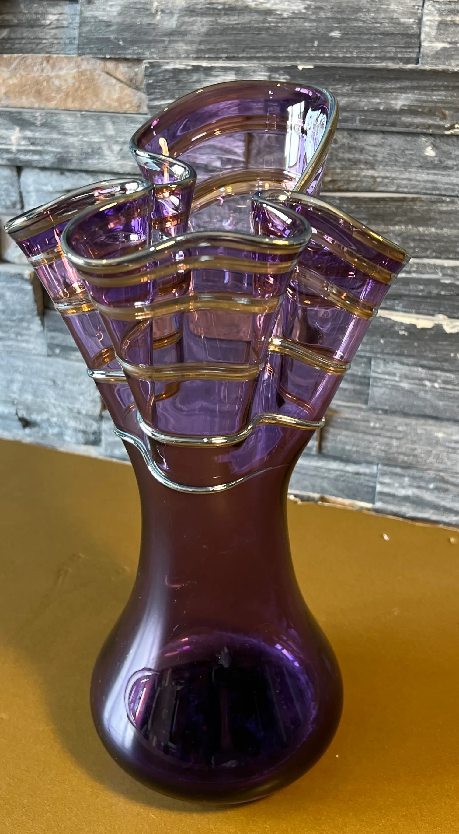 Signed Art Glass Amethyst Handkerchief Vase With Swirled Lines - 8