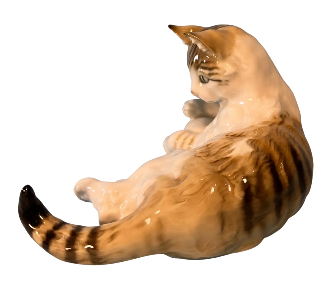 Lorenz Hutschenreuther Porcelain Cat Figurine # 2050 - 11