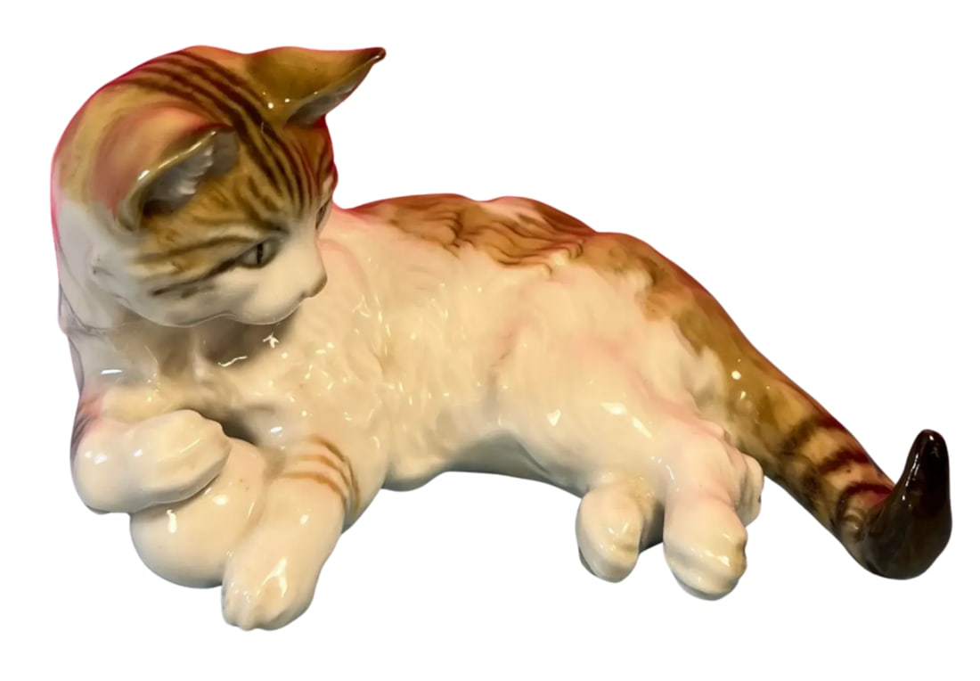Lorenz Hutschenreuther Porcelain Cat Figurine # 2050 - 9