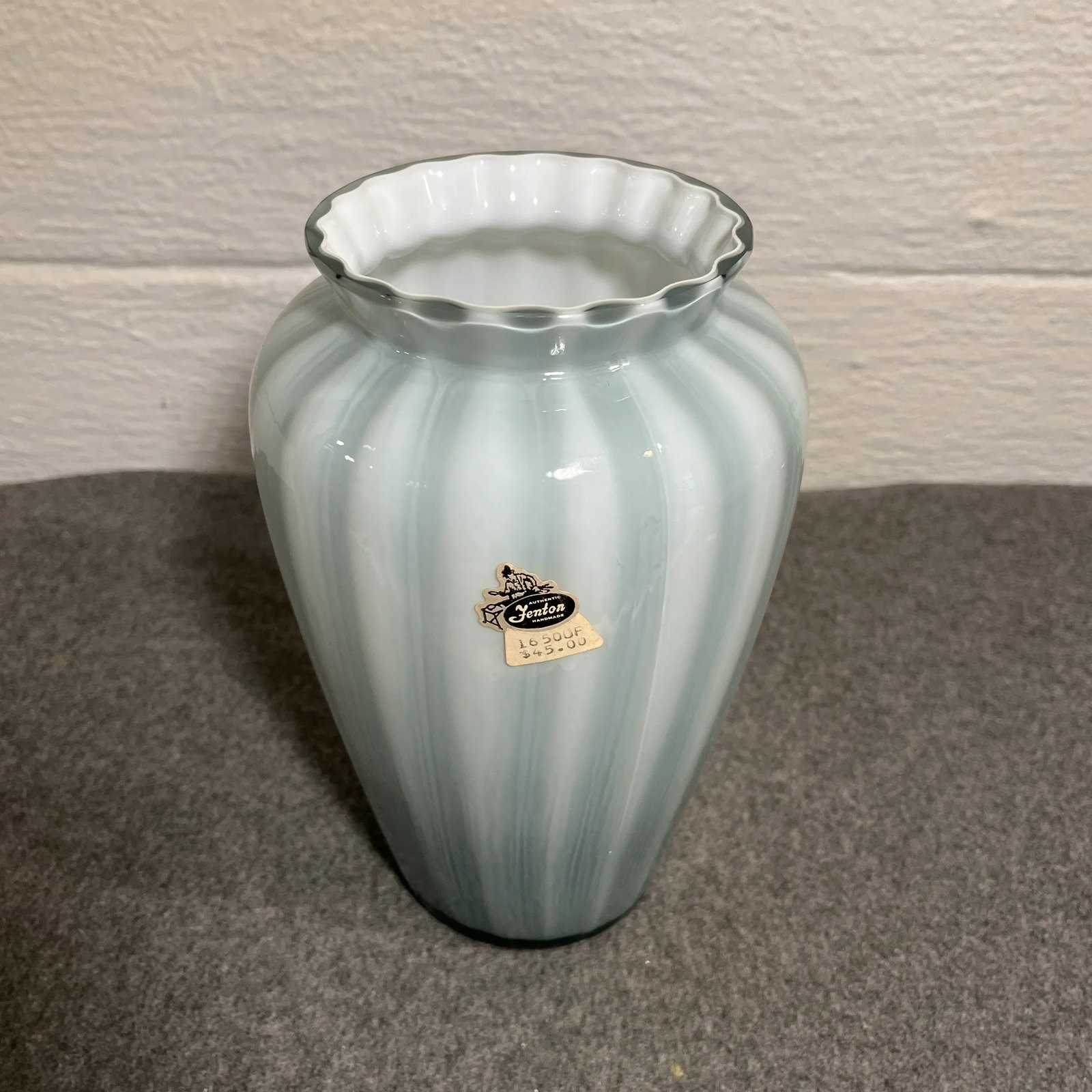 Mid 20th Century Fenton Federal Blue Overlay Rib Optic Vase - 2