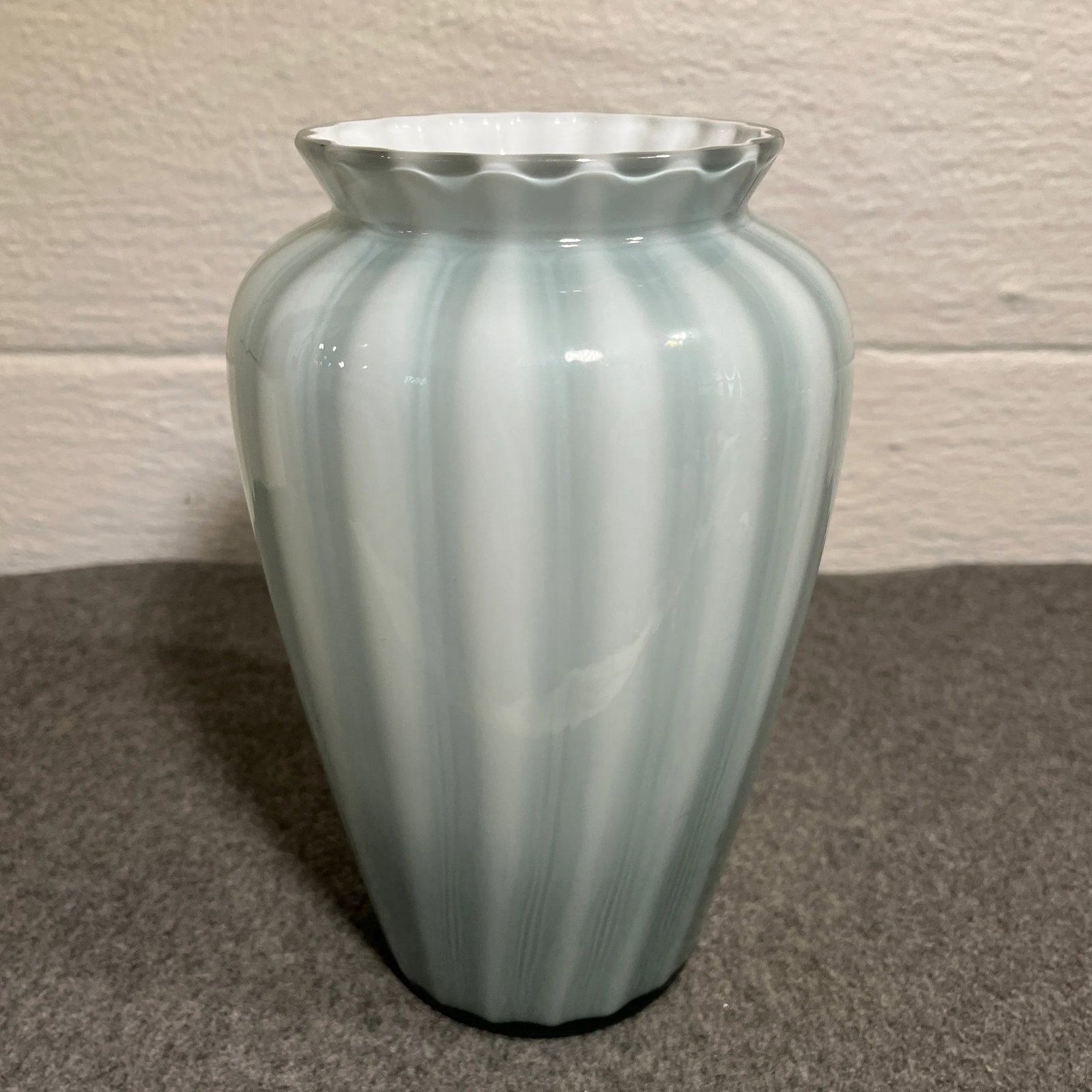 Mid 20th Century Fenton Federal Blue Overlay Rib Optic Vase - 3