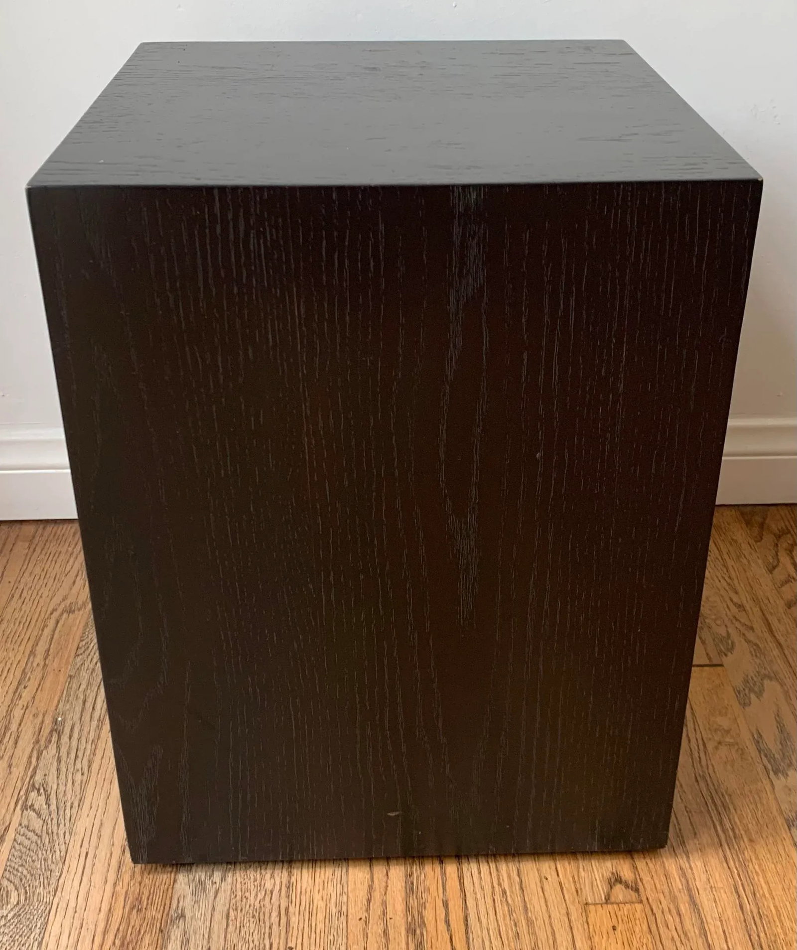 1990s Vintage Petit Coffee Table - 4