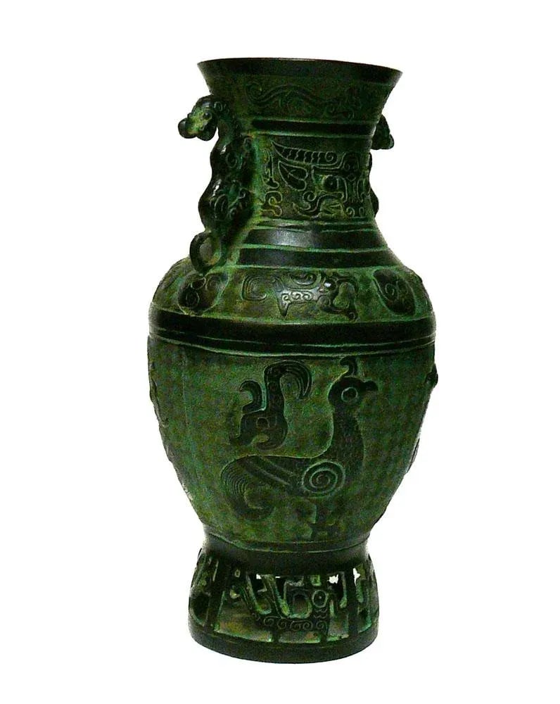 Chinese Old Dynasty Green Bronze Dragons and Birds Pattern Ceremonial Vase - 4