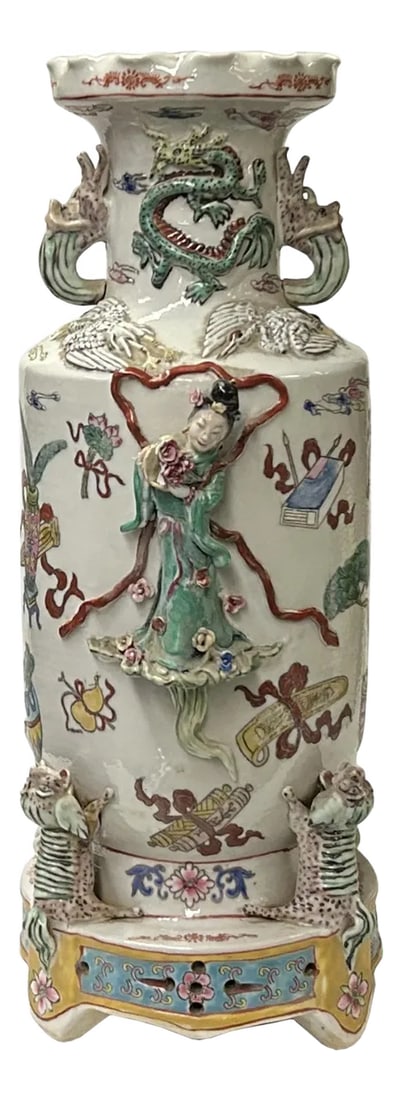 Hand Crafter Vintage Chinese White People Scenery Round Porcelain Vase: This ornate porcelain vase, a masterpiece of intricate design, rises with a graceful elegance, its pristine white surface serving as a canvas for a vibrant tableau of cultural motifs. The vase's