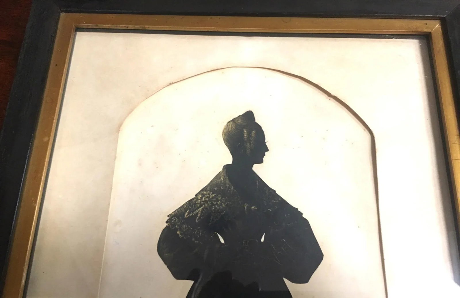 Silhouette of Young Woman With Unusual Shading 1830s Hairstyle and Dress - 2