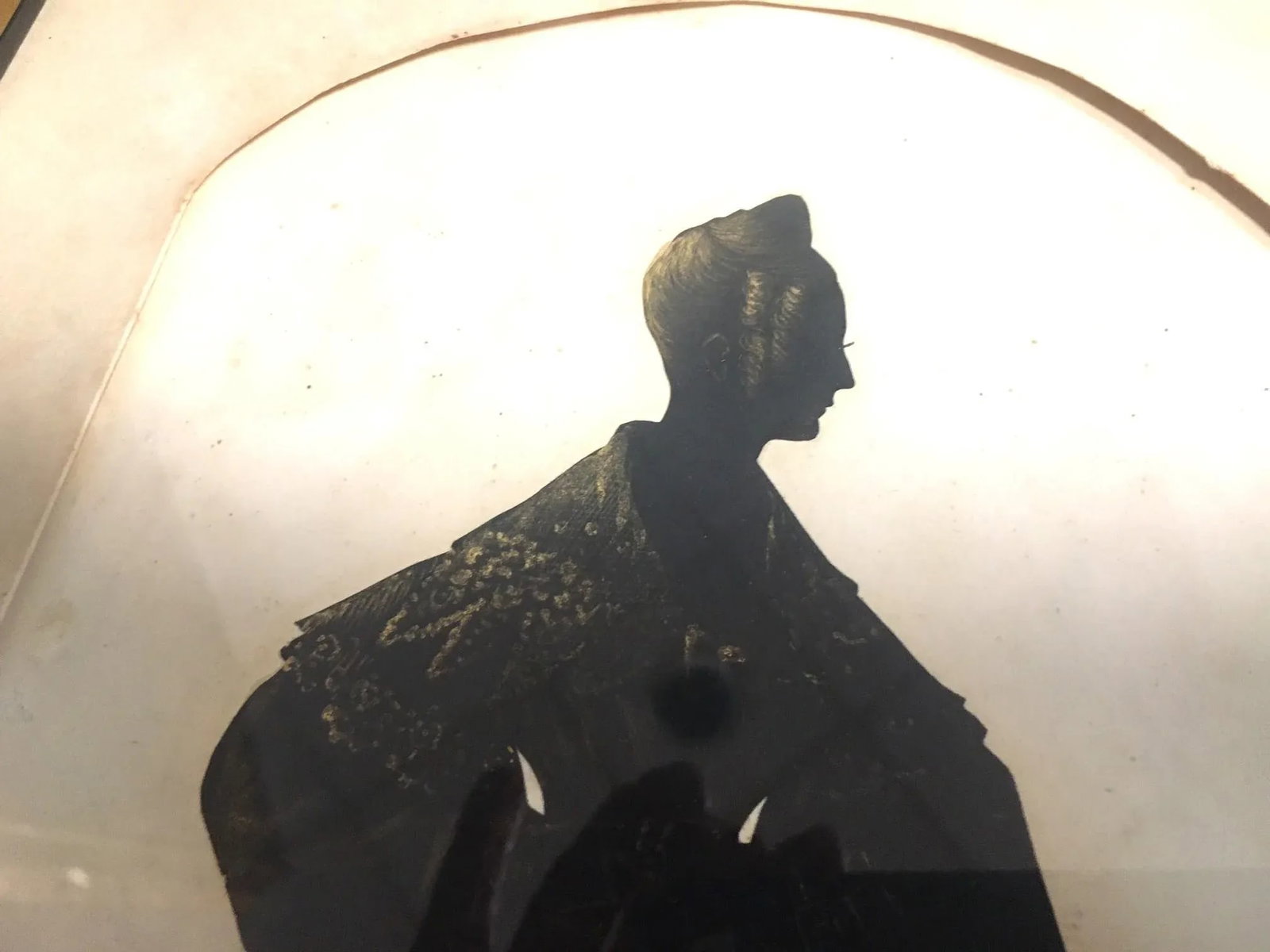 Silhouette of Young Woman With Unusual Shading 1830s Hairstyle and Dress - 3