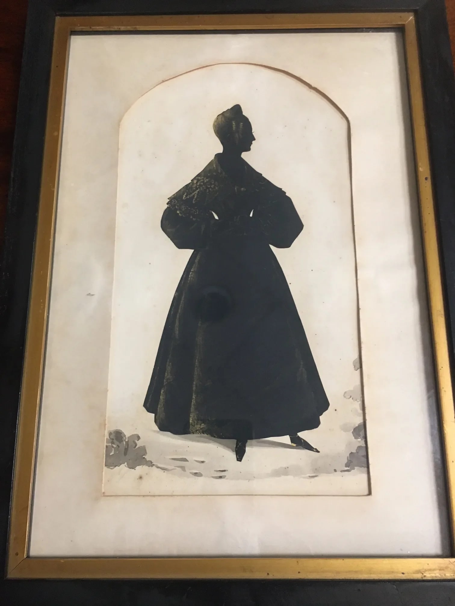 Silhouette of Young Woman With Unusual Shading 1830s Hairstyle and Dress - 9
