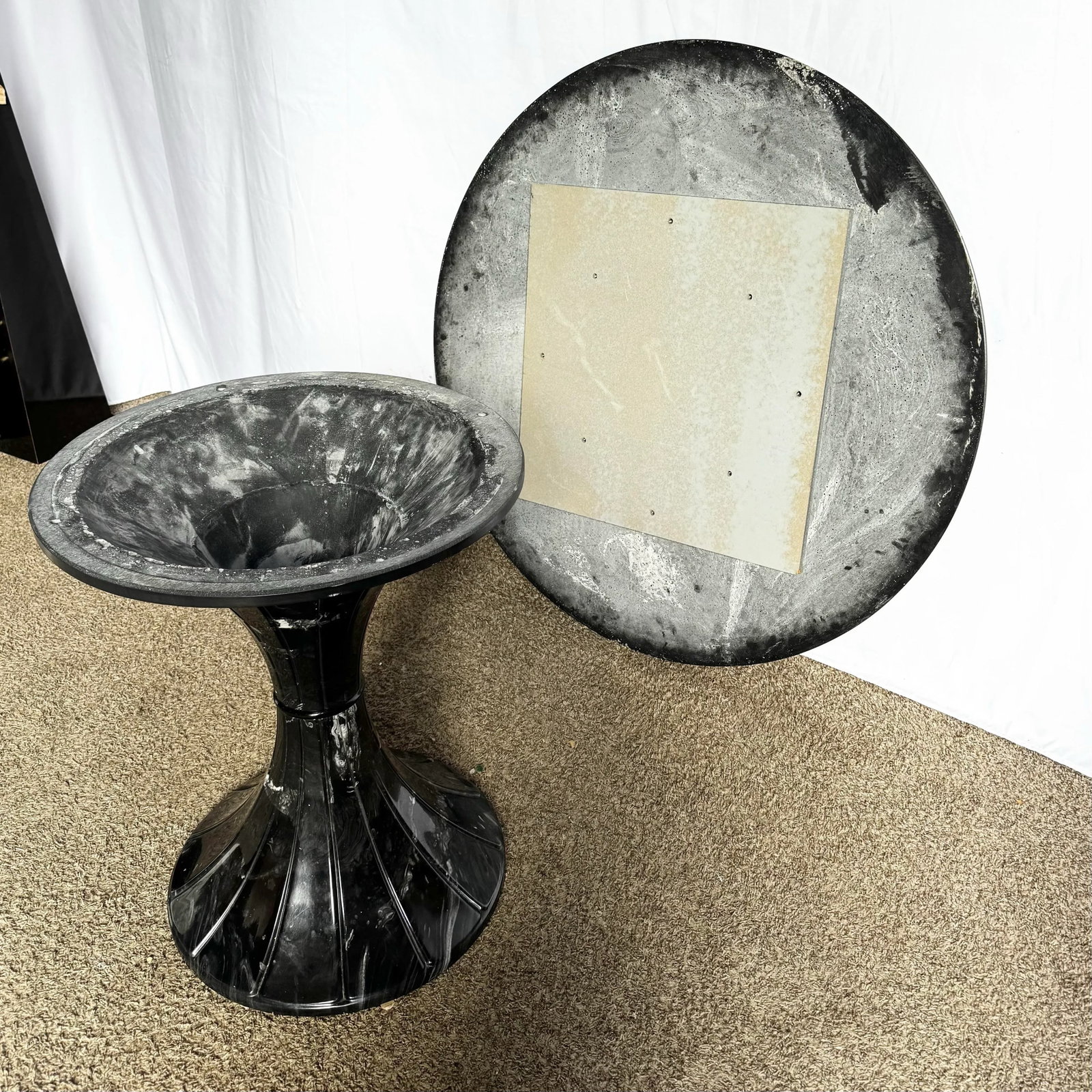 Postmodern Faux Black Marble Swivel Circular Dining Table - 9