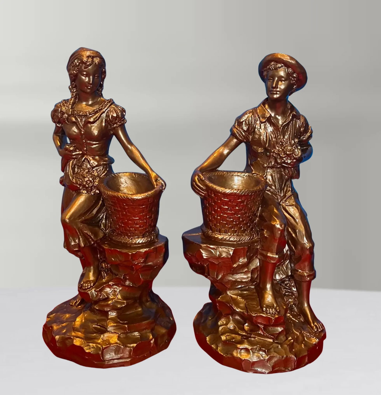 Marwal Village Boy & Girl Holding Baskets - A Pair - 11