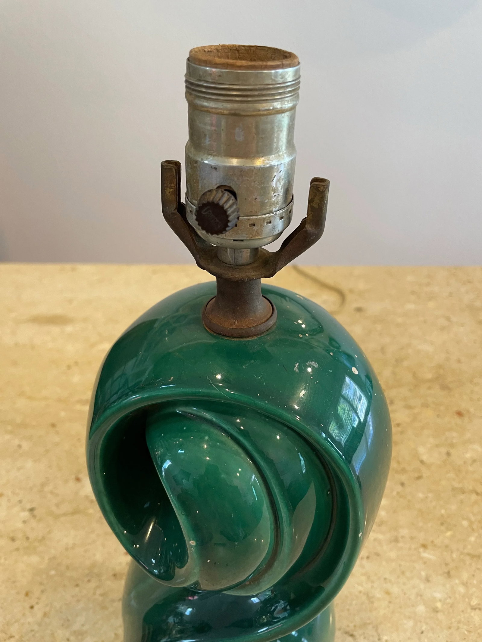 1940s Sculptural Green Glazed Ceramic Lamp – Late Art Deco Design - 7