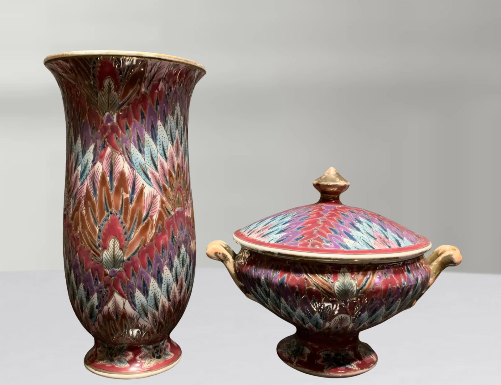 Toyo Pink Peacock Feather Pattern Porcelain Vase Container Set- A Pair - 7