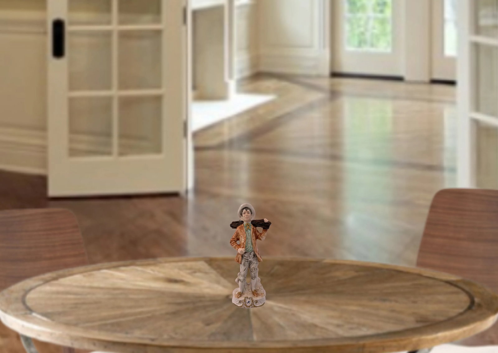 MId-Century Capodimonte Porcelain Man Carrying a Log - 9
